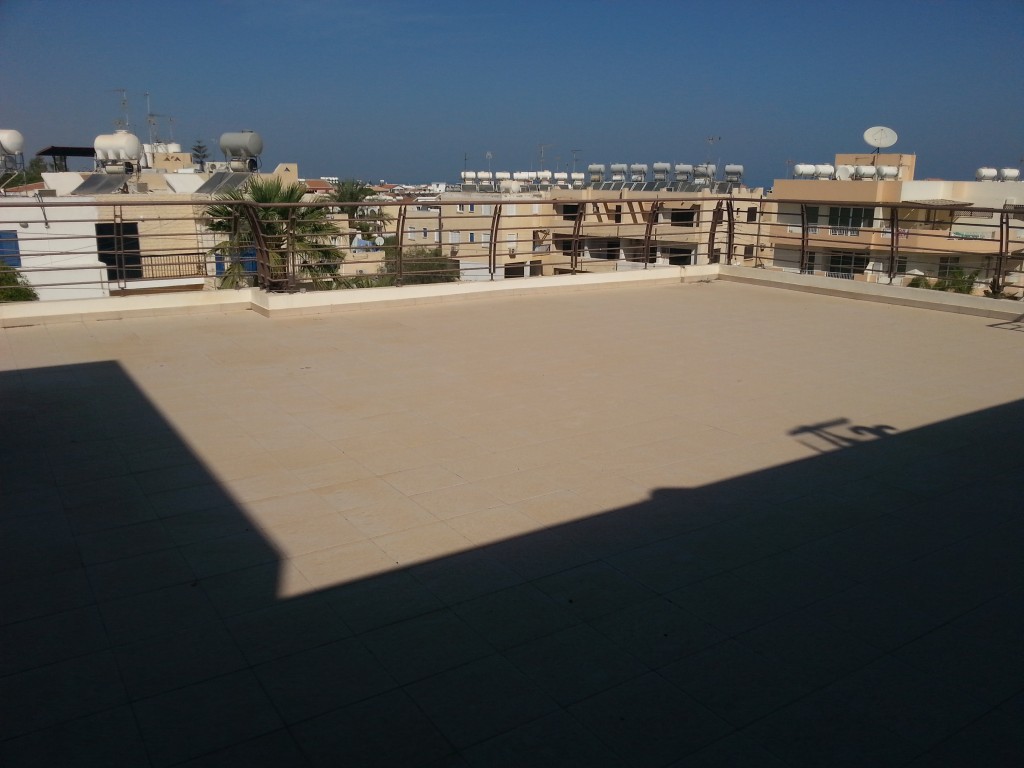 2 bedroom Paralimni apartment for rent